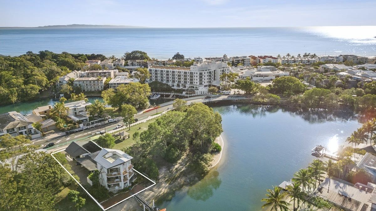 7 Noosa Parade, Noosa