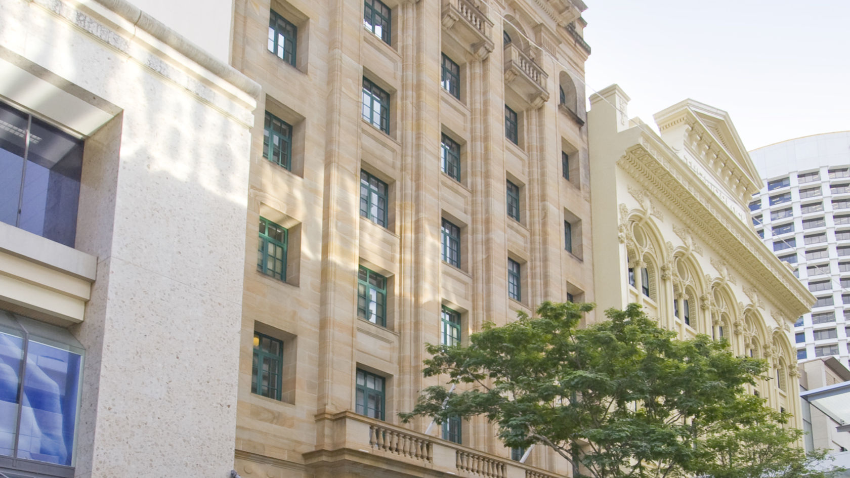 180 Queen Street Sells for $29.5M